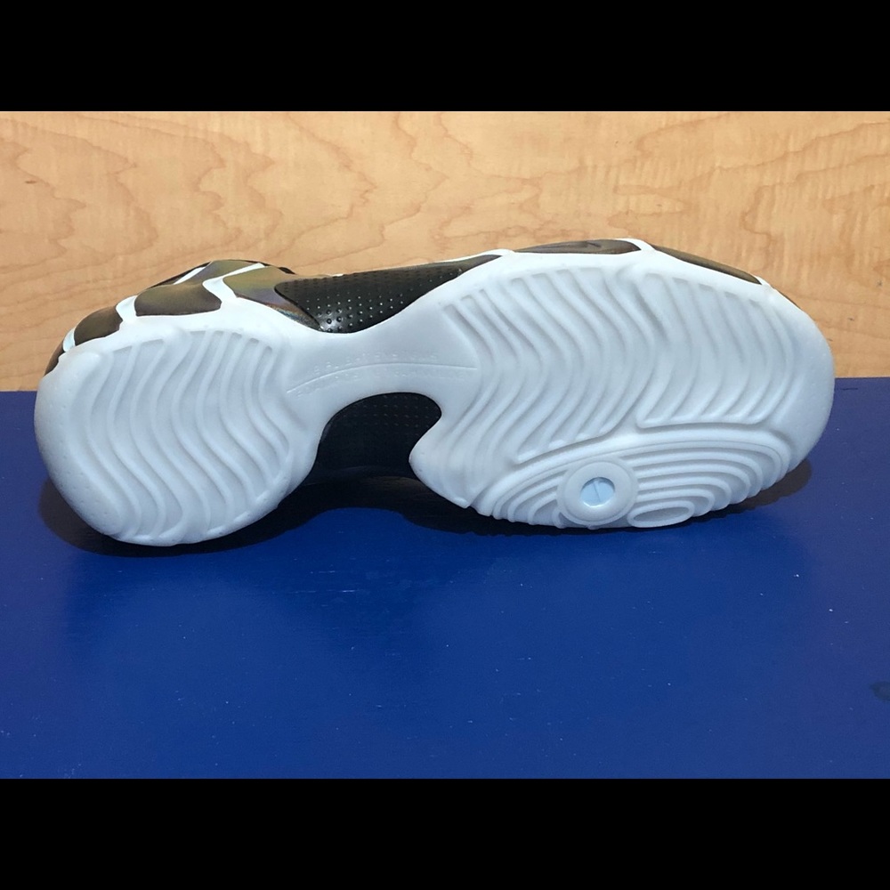 NEW Nike Air Flightposite - Picture 5 of 8